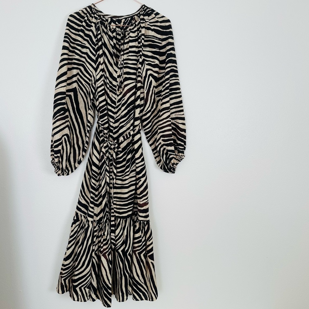 Banana Republic Zebra Animal Print 100% Silk Voluminous Lightweight Midi Dress - Picture 11 of 15